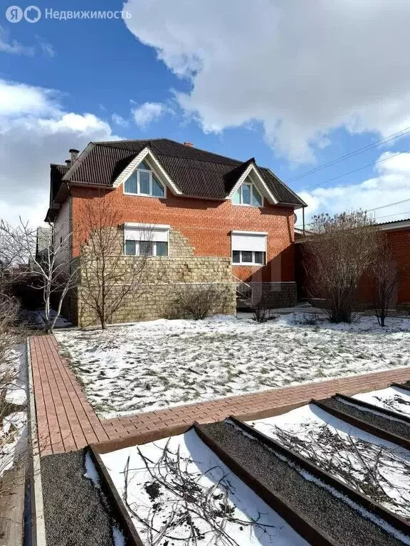 Дом в Братск, улица Мичурина (295.3 м) - Фото 2