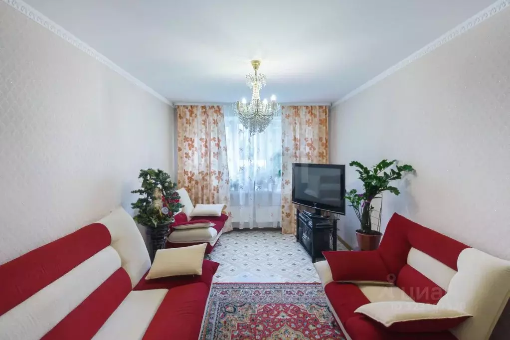 2-к кв. Тюменская область, Тюмень ул. Пермякова, 56А (56.0 м) - Фото 1