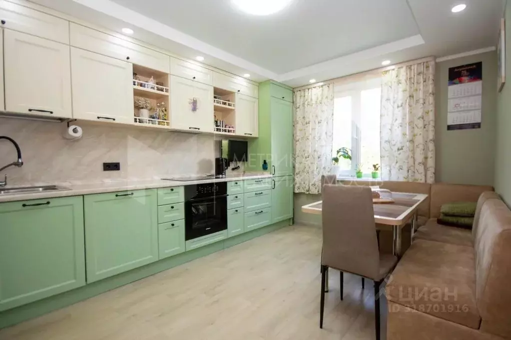 3-к кв. Тюменская область, Тюмень ул. Немцова, 39 (68.0 м) - Фото 0