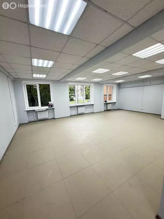 Помещение свободного назначения (60 м) - Фото 0