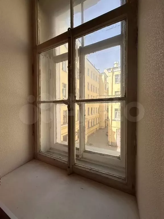 Комната 20 м в 5-к., 2/4 эт. - Фото 1