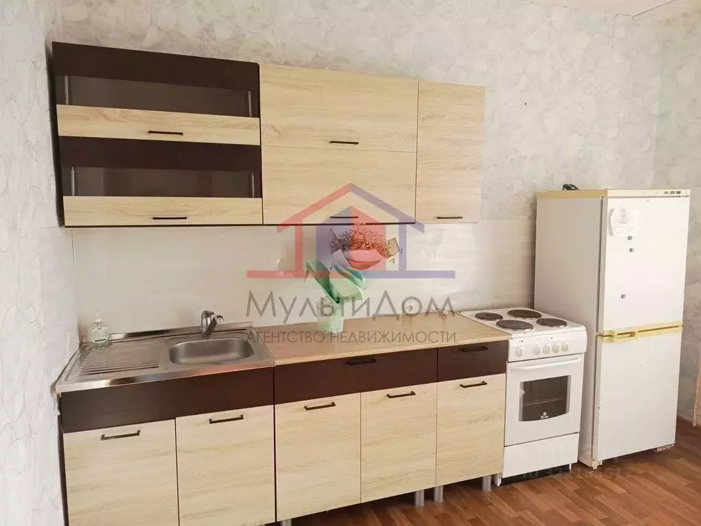 1-к кв. Белгородская область, Старый Оскол Восточный мкр, 16 (46.0 м) - Фото 1