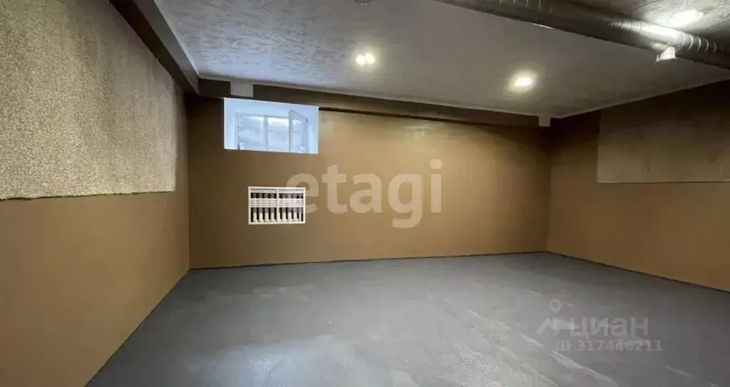 Помещение свободного назначения в Татарстан, Казань ул. Мидхата ... - Фото 0