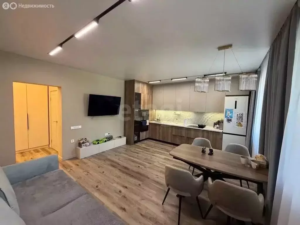2-комнатная квартира: Улан-Удэ, микрорайон 140Б, 7 (73.6 м) - Фото 1