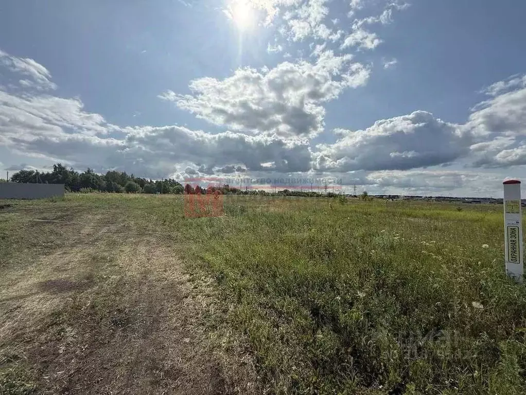 Участок в Белгородская область, Старооскольский городской округ, с. ... - Фото 0