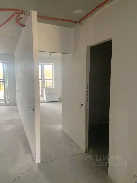 3-к кв. Волгоградская область, Волгоград ул. Глазкова, 14Б (79.1 м) - Фото 2