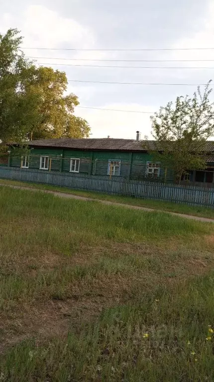 Дом в Воронежская область, Бобровский район, Слободское с/пос, с. ... - Фото 0