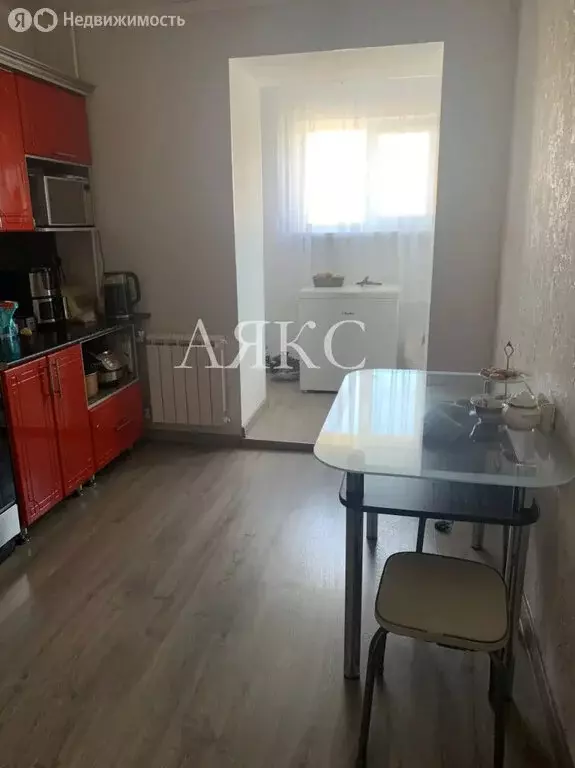 3-комнатная квартира: Ишимбай, улица Чкалова, 5А (75.7 м) - Фото 1