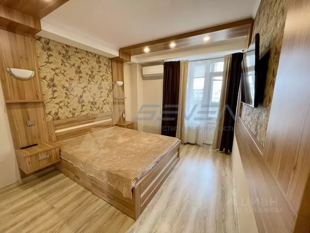2-к кв. Севастополь ул. Репина, 1Б/4 (65.0 м) - Фото 1