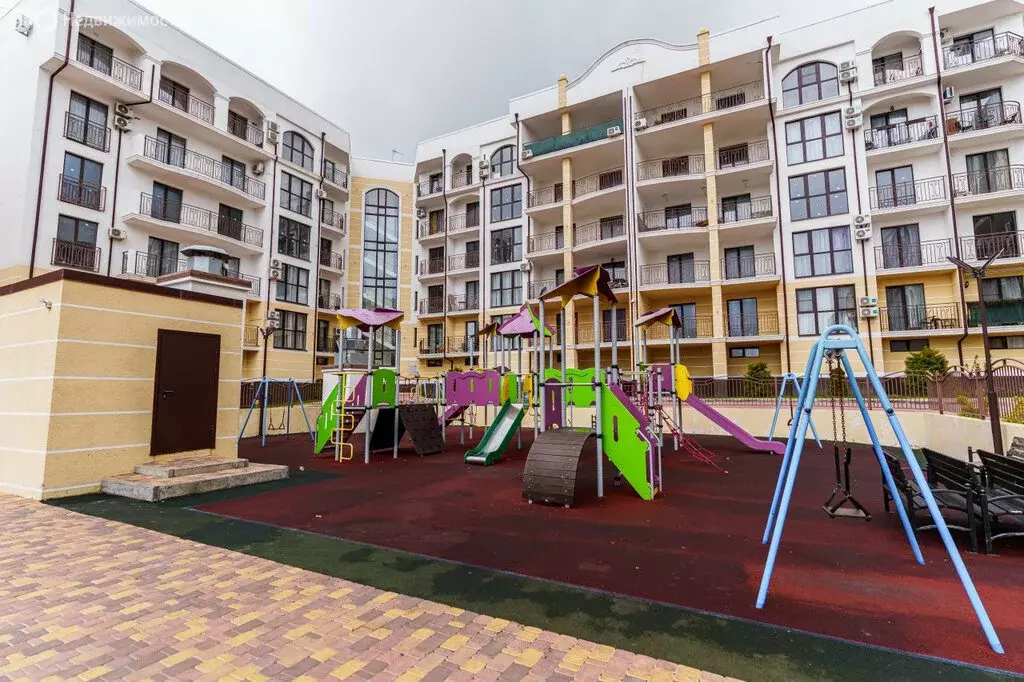 1-комнатная квартира: село Мысхако, Счастливый переулок, 26 (76 м) - Фото 2