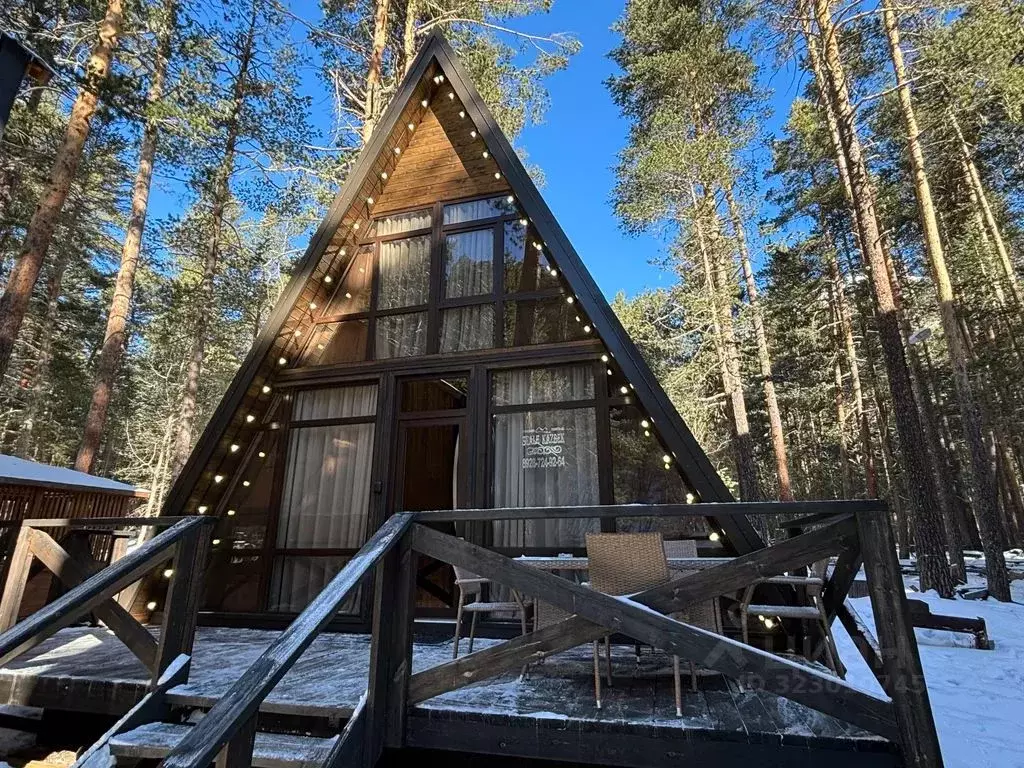 Дом в Кабардино-Балкария, Эльбрусский район, с. Терскол ул. Чегет (90 ... - Фото 1