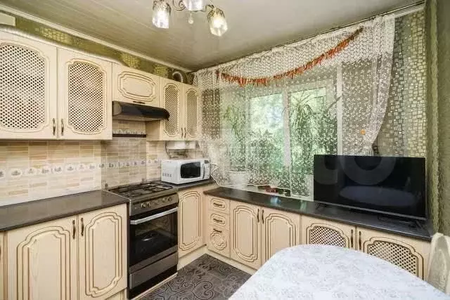 2-к. квартира, 45 м, 4/4 эт. - Фото 0