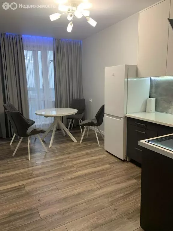 2-комнатная квартира: Пермь, Пушкарская улица, 142 (49.5 м) - Фото 1