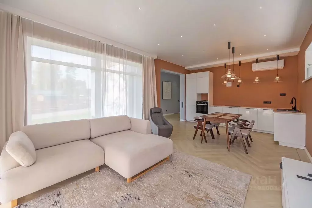 Дом в Свердловская область, Сысертский муниципальный округ, пос. ... - Фото 1