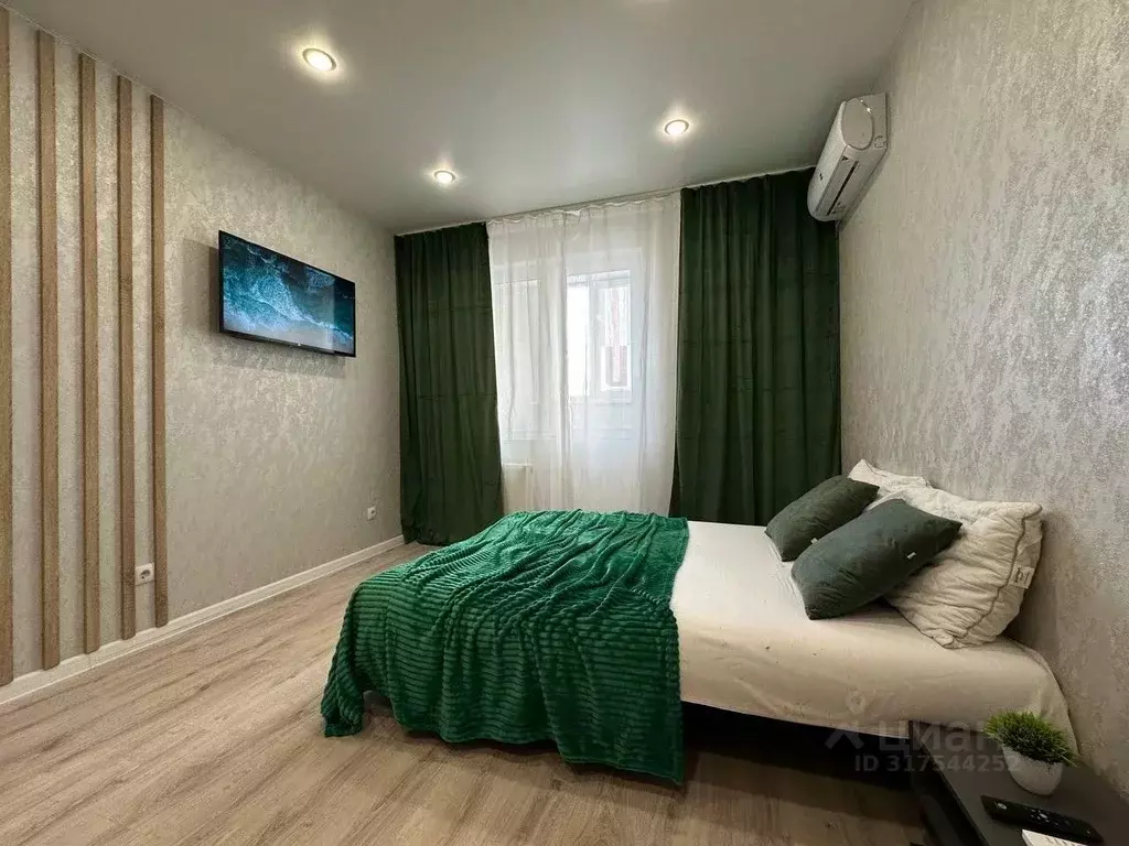 1-к кв. Оренбургская область, Оренбург ул. Автомобилистов, 13 (27.0 м) - Фото 1
