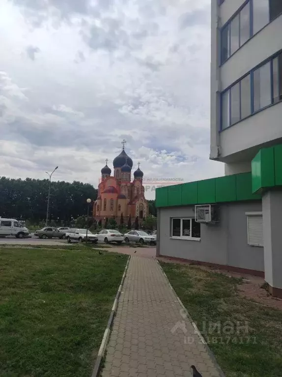2-к кв. Белгородская область, Старый Оскол Степной мкр, 1 (67.0 м) - Фото 1