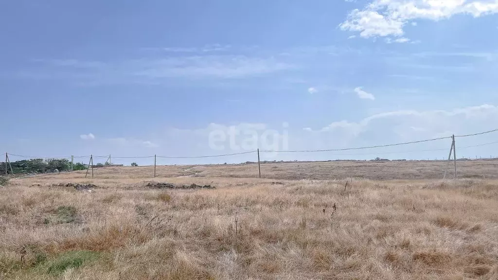 Участок в Крым, Ленинский район, Семисотское с/пос, с. Каменское пер. ... - Фото 1