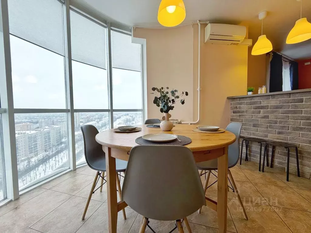 3-к кв. Кировская область, Киров Октябрьский проезд, 18 (80.0 м) - Фото 1