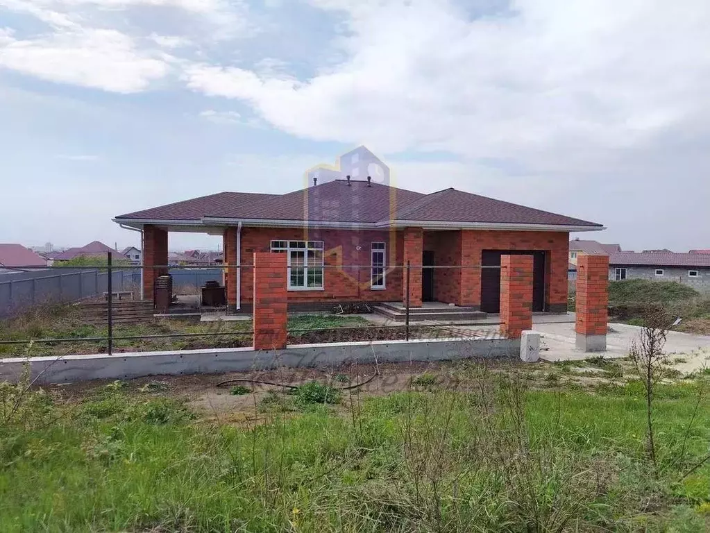 Коттедж в Белгородская область, Старый Оскол ул. Ровенская, 128 (160 ... - Фото 1