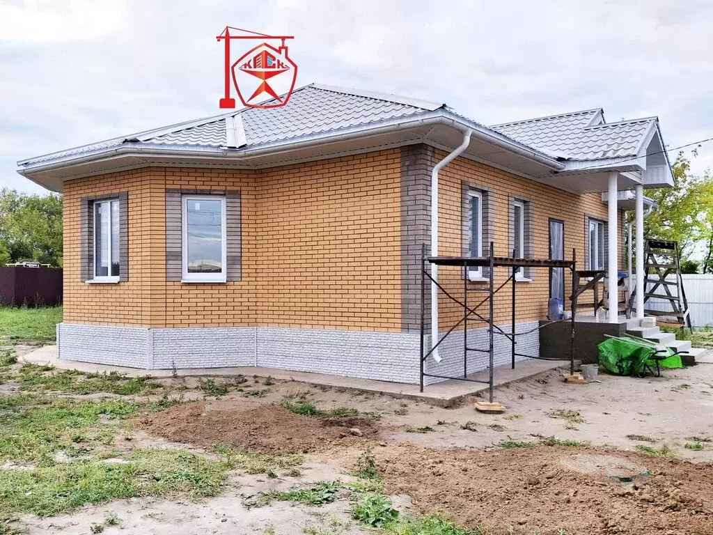 Дом в Лазурный, Светлая улица (111.6 м) - Фото 1