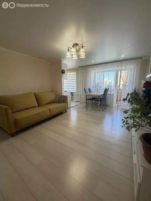 3-комнатная квартира: Туймазы, проспект Ленина, 50 (53.8 м) - Фото 1