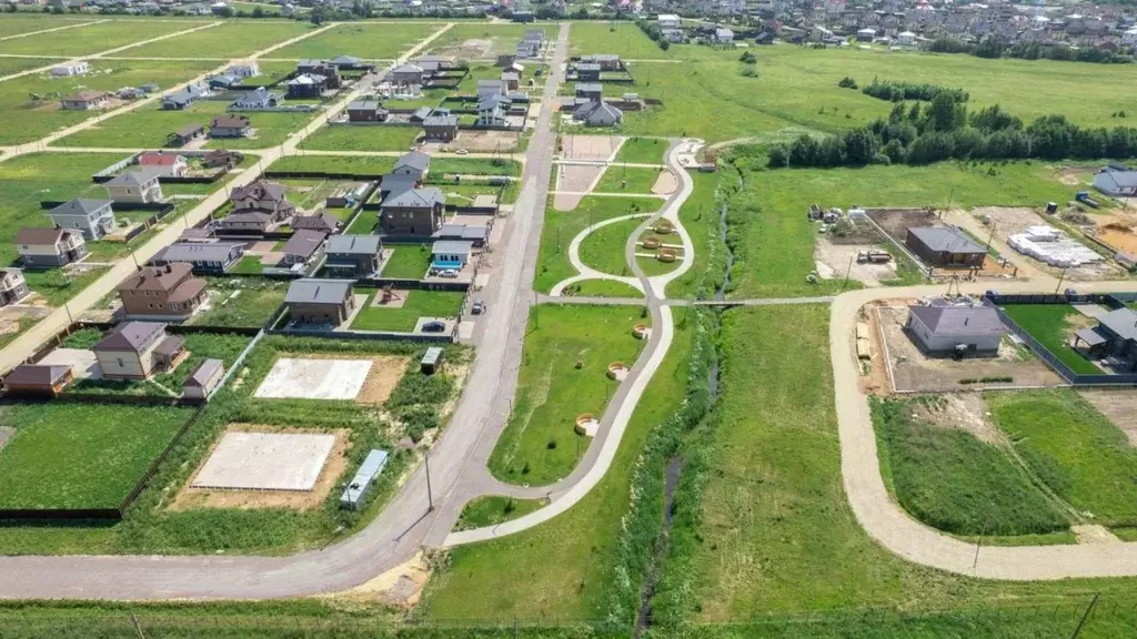 Участок в Ленинградская область, Гатчинский муниципальный округ, д. ... - Фото 0