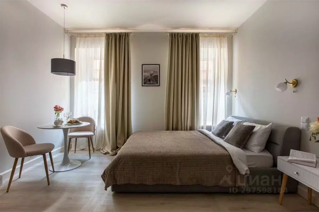 1-к кв. Санкт-Петербург наб. Реки Мойки, 82 (19.0 м) - Фото 1