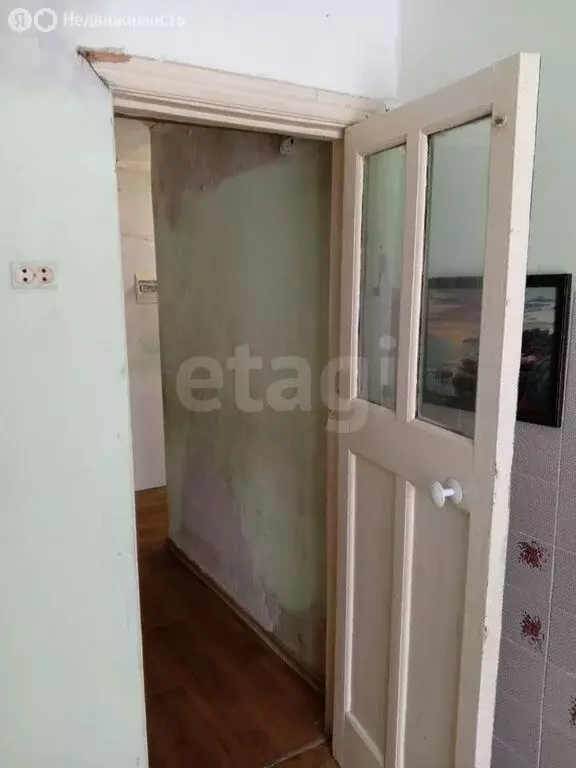 3-комнатная квартира: Омск, улица Суровцева, 69 (55.8 м) - Фото 2