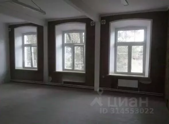 Торговая площадь в Московская область, Чехов ул. Гагарина, 4 (330 м) - Фото 1