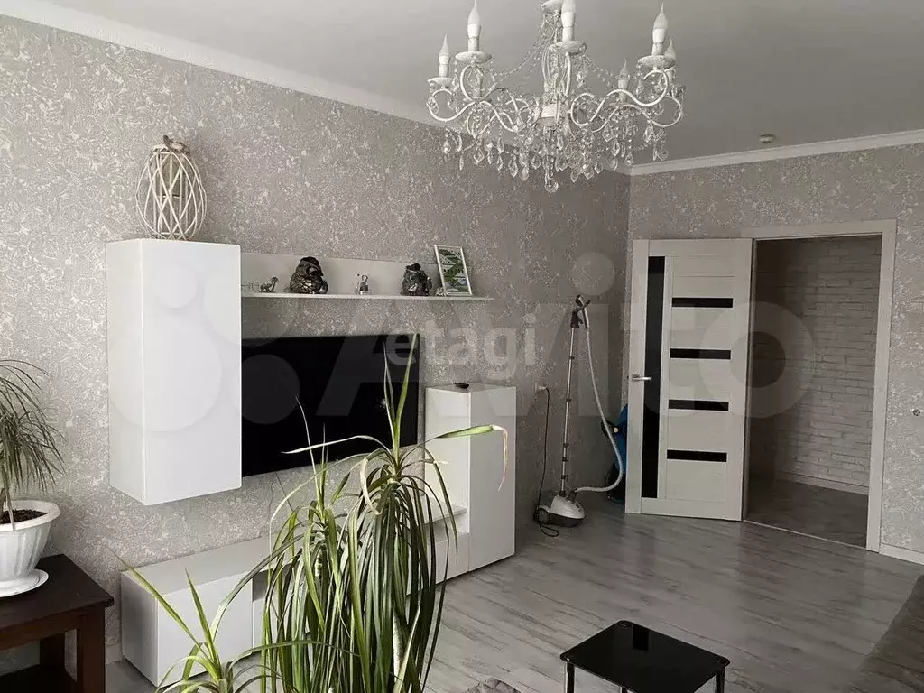 3-к. квартира, 67,7 м, 3/10 эт. - Фото 0