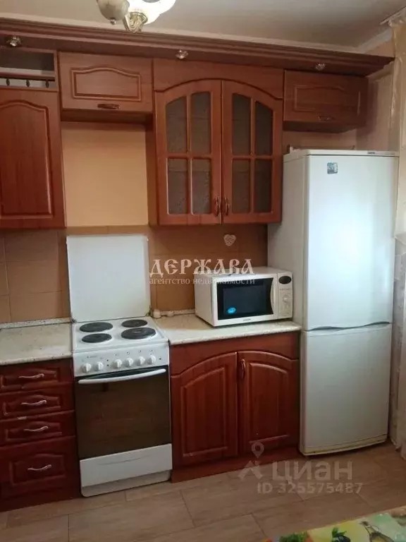 3-к кв. Белгородская область, Старый Оскол Лесной мкр, 10 (71.0 м) - Фото 1