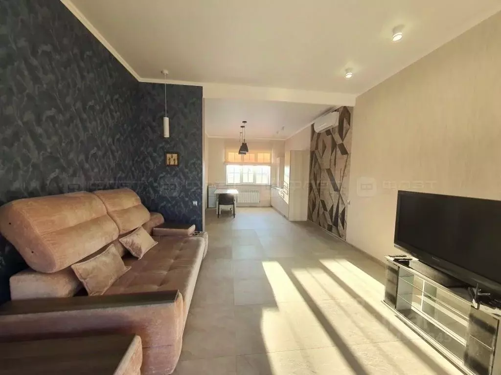 Дом в Татарстан, Лаишевский район, Нармонское с/пос, с. Карадули ул. ... - Фото 1