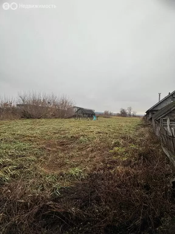 Участок в село Старый Каразерик, улица Ленина, 49 (4.4 м) - Фото 1