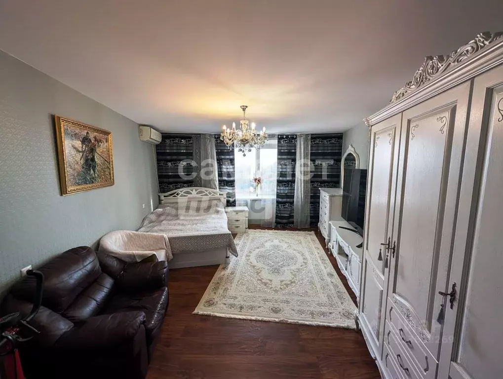 2-к кв. Воронежская область, Воронеж Республиканская ул., 74а (79.8 м) - Фото 1