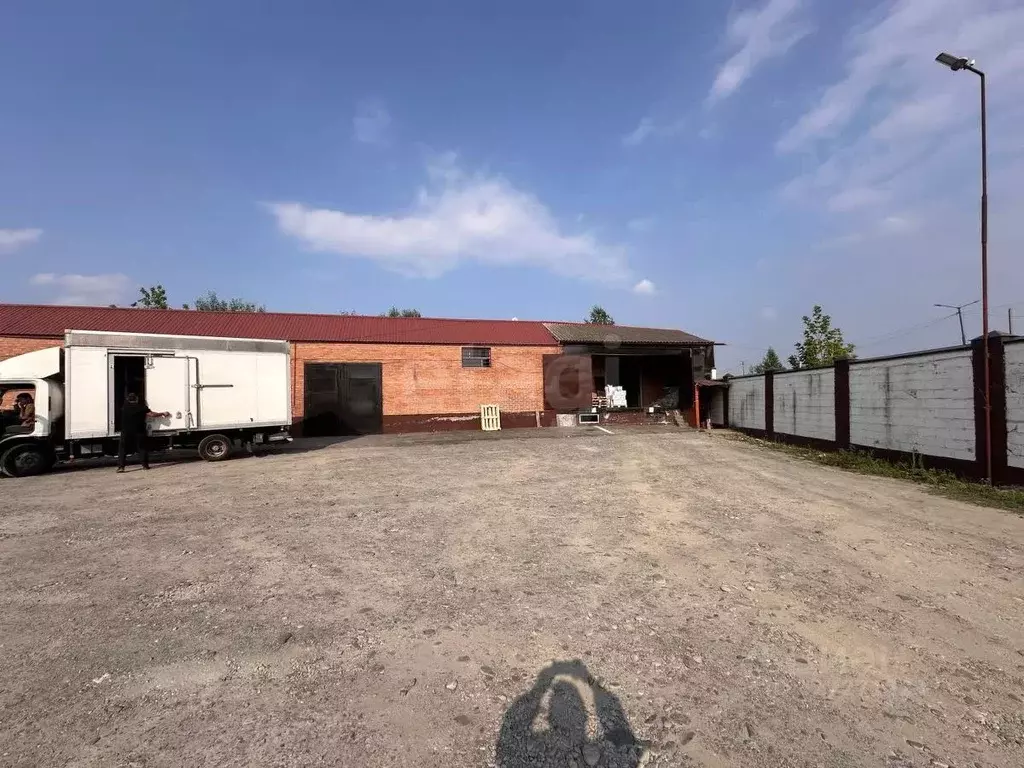 Торговая площадь в Ингушетия, Назрань ул. А-Г.Д. Тангиева (12 м) - Фото 1