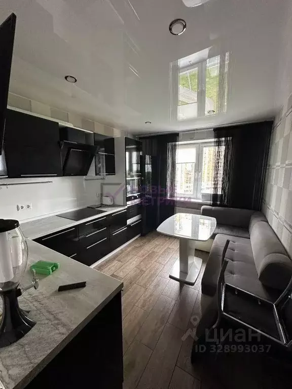 Квартира, 3 комнаты, 74 м - Фото 1