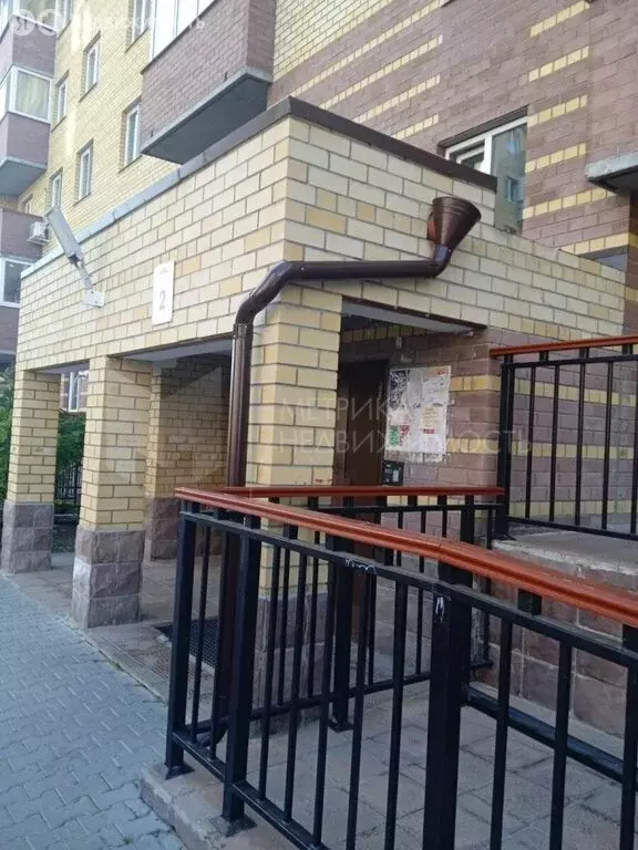 Квартира-студия: микрорайон Мелиораторов, улица Голышева, 4 (27 м) - Фото 1