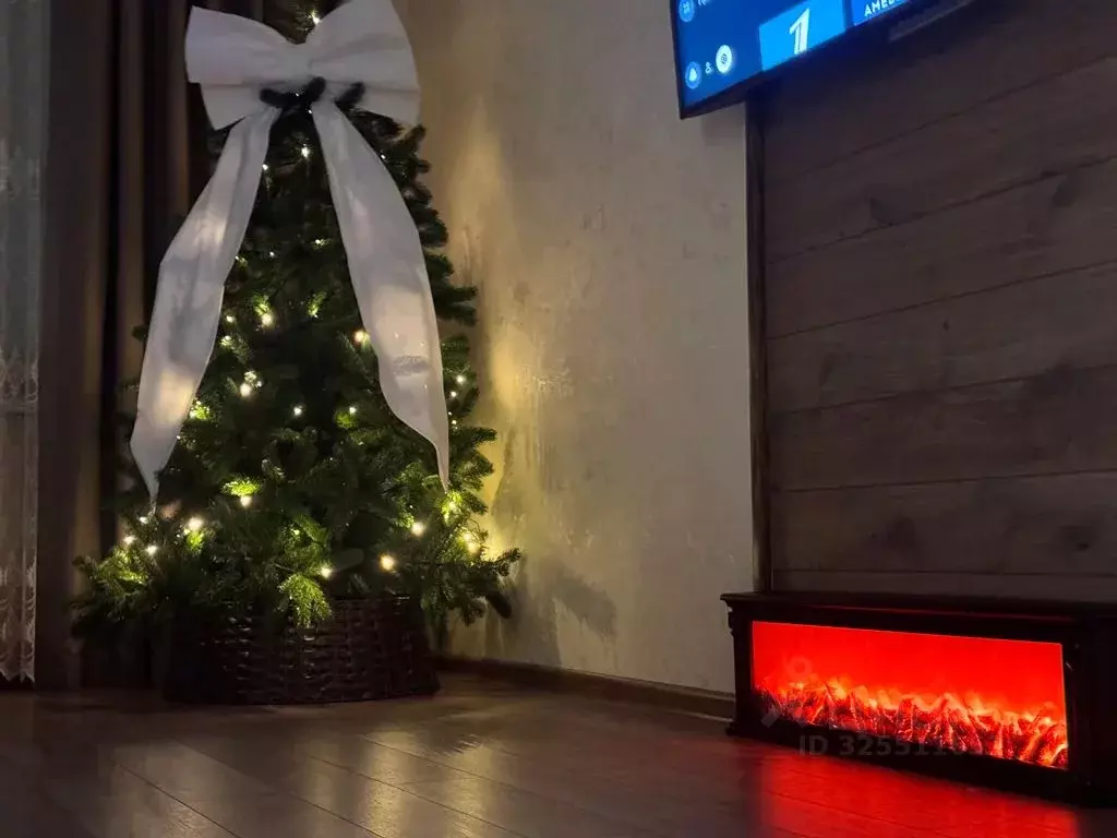 2-к кв. Тюменская область, Тюмень ул. Федюнинского, 60 (58.0 м) - Фото 1