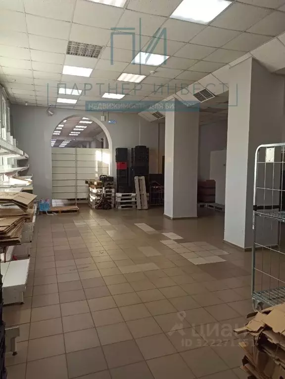 Помещение свободного назначения в Свердловская область, Екатеринбург ... - Фото 2