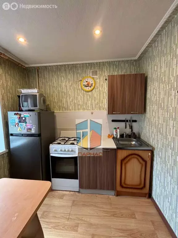 1-комнатная квартира: Краснотурьинск, улица Чкалова, 11 (32.5 м) - Фото 1