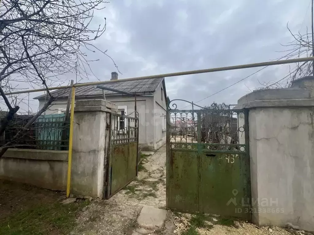 Дом в Крым, Саки ш. Евпаторийское, 43А (54 м) - Фото 0