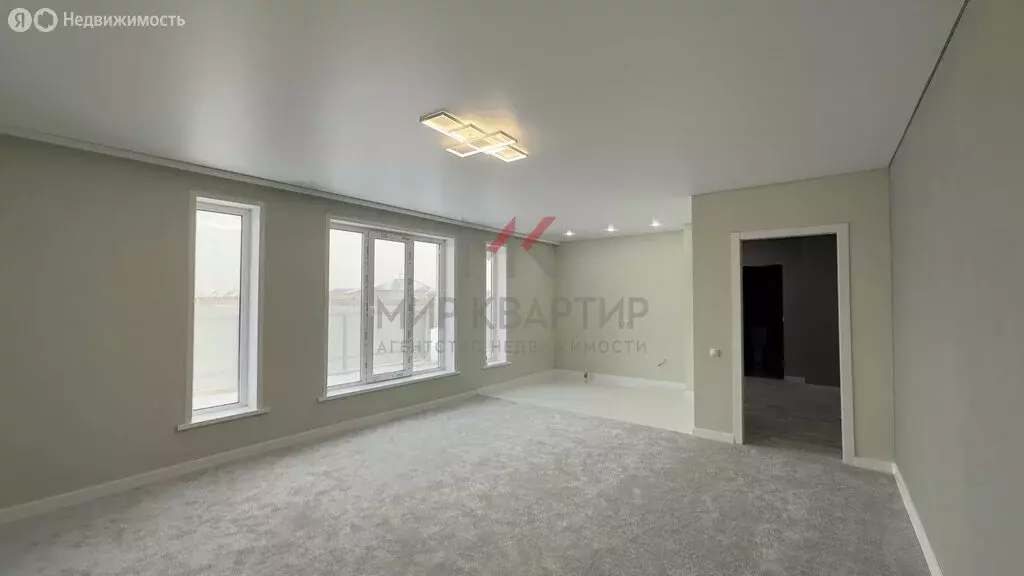 Дом в село Калинино, Ореховая улица, 4 (170 м) - Фото 1