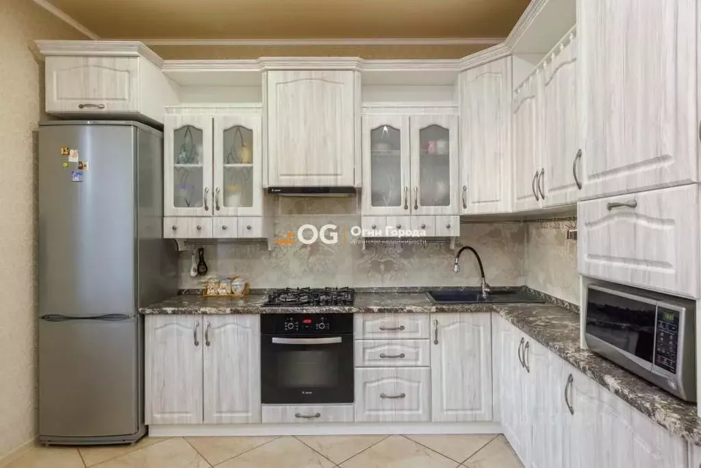 Дом в Брянская область, Брянский район, Нетьинское с/пос, пос. ... - Фото 1