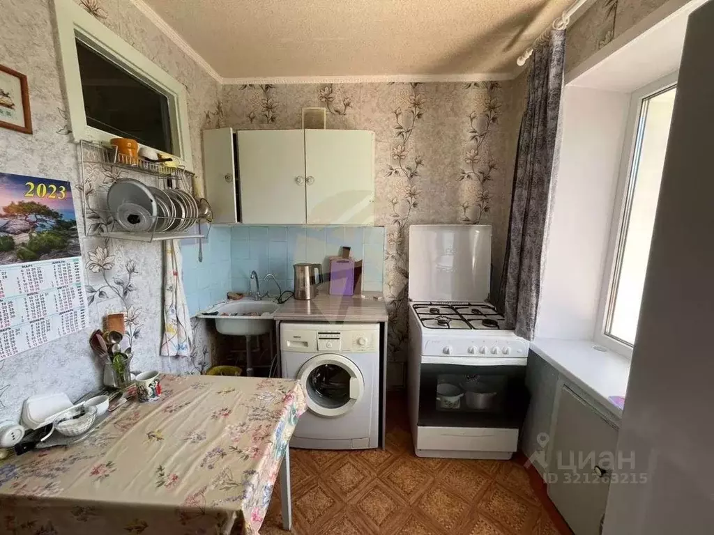 3-к кв. Белгородская область, Старый Оскол Лебединец мкр, 24А (60.0 м) - Фото 0