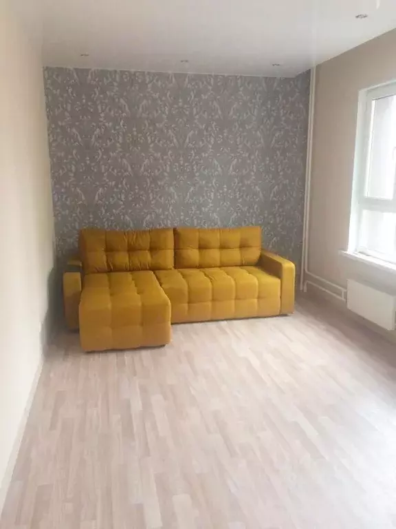 2-к кв. Алтайский край, Барнаул ул. Энтузиастов, 51 (60.0 м) - Фото 0