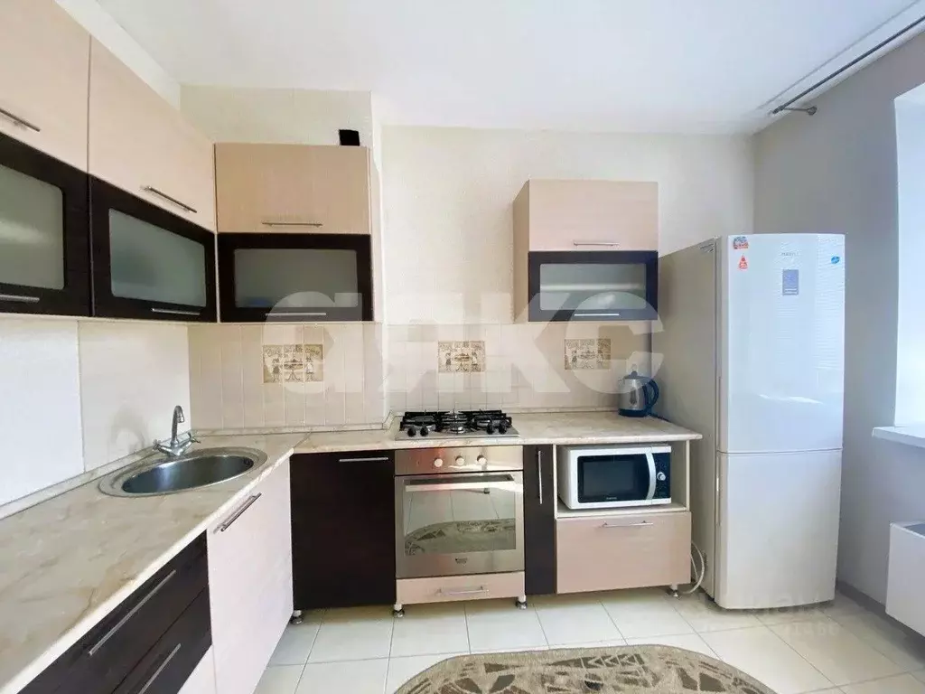 2-к кв. Волгоградская область, Волгоград ул. Никитина, 127А (50.0 м) - Фото 0