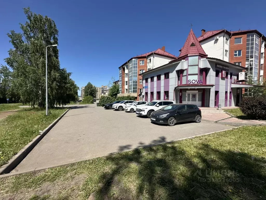 Помещение свободного назначения в Татарстан, Набережные Челны просп. ... - Фото 0