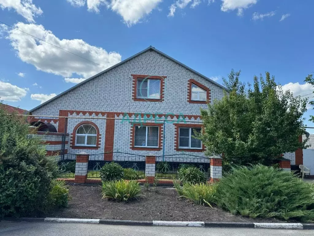 Дом в Белгородская область, Новый Оскол Поселковая ул. (152 м) - Фото 1