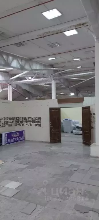 Торговая площадь в Татарстан, Казань ул. Сибирский Тракт, 34к1 (1600 ... - Фото 1