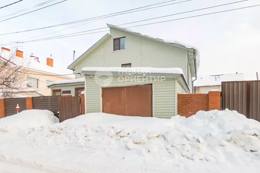 Коттедж в Свердловская область, Екатеринбург ул. Цыганская, 63 (200 м) - Фото 1